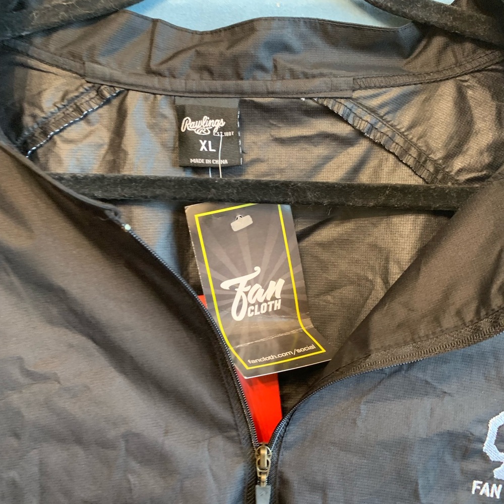 Jacket‎ - Picture 12 of 12